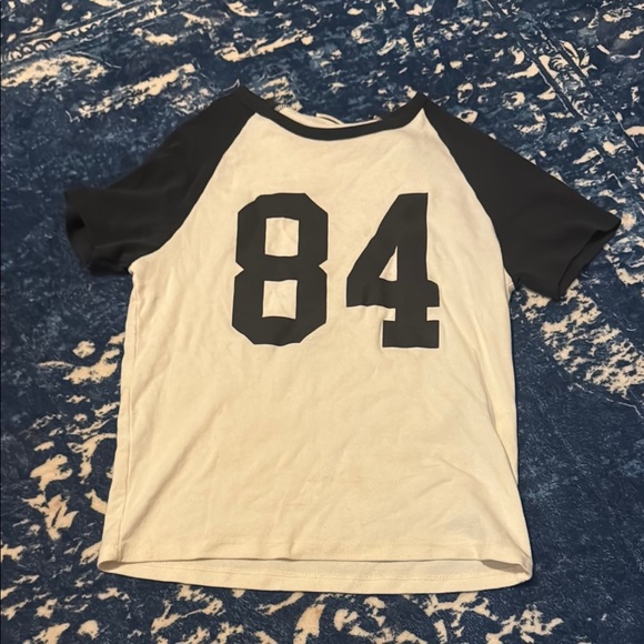 Black and White Raglan T-Shirt with 84 Print - Picture 1 of 2
